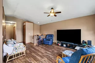 302 Maizie Ln, Sparta, MI 49345 - Photo 6