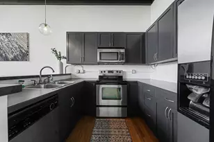 600 Broadway Ave NW, Grand Rapids, MI 49504 - Photo 8