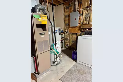 305 Monroe Avenue, Big Rapids, MI 49307 - Photo 22