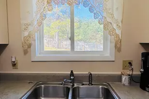 305 Monroe Ave, Big Rapids, MI 49307 - Photo 10