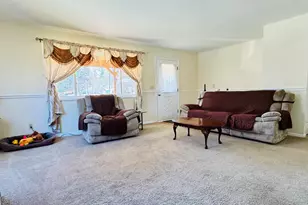 305 Monroe Ave, Big Rapids, MI 49307 - Photo 6