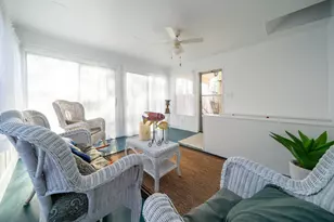 310 S Cross St, Greenville, MI 48838 - Photo 36