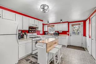 238 W Main St, Milan, MI 48160 - Photo 10