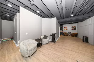 51083 Meadowlands Ln, Canton, MI 48188 - Photo 62