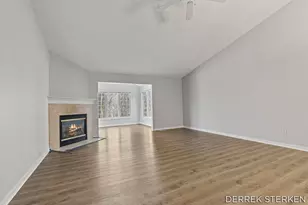 8955 N Clearwater Dr, Zeeland, MI 49464 - Photo 4