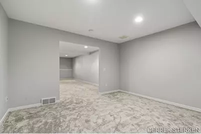 8955 N Clearwater Drive, Zeeland, MI 49464 - Photo 30