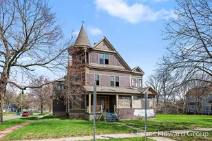 836 W North St, Kalamazoo, MI 49007 - Photo 2