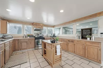 6220 Date Street, Portage, MI 49024 - Photo 8