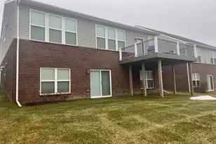 1352 Nuthatch Ln, Lake Orion, MI 48360 - Photo 32