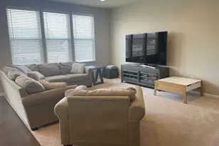 1352 Nuthatch Ln, Lake Orion, MI 48360 - Photo 8