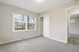 812 N Church St, Hastings, MI 49058 - Photo 4