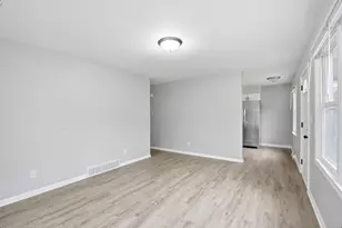 812 N Church St, Hastings, MI 49058 - Photo 16