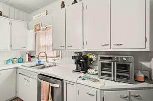 2091 Estes St, Muskegon, MI 49441 - Photo 12