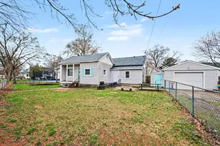 2091 Estes St, Muskegon, MI 49441 - Photo 2