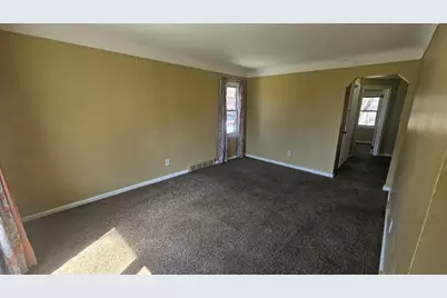 21345 Newcastle Road, Harper Woods, MI 48225 - Photo 2