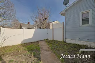 990 W Laketon Ave, Muskegon, MI 49441 - Photo 18