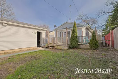 990 W Laketon Avenue, Muskegon, MI 49441 - Photo 14