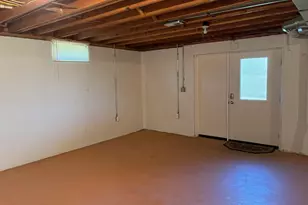 2036 Suffolk Ave, Ann Arbor, MI 48103 - Photo 42