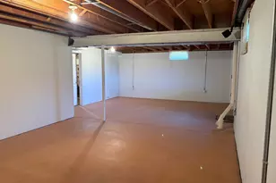 2036 Suffolk Ave, Ann Arbor, MI 48103 - Photo 40