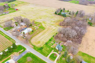 5790 Scottdale Road, Saint Joseph, MI 49085 - Photo 2