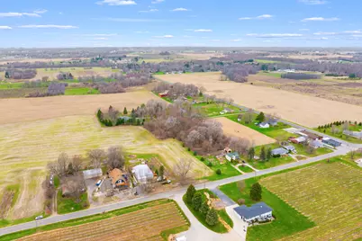 5790 Scottdale Road, Saint Joseph, MI 49085 - Photo 8