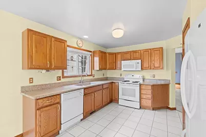 3168 Mackenzie Drive, Howell, MI 48843 - Photo 8