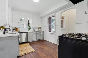 747 Prince St SE, Grand Rapids, MI 49507 - Photo 10