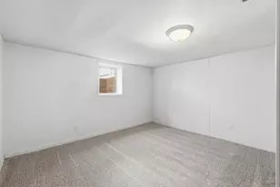 216 55th St SW, Grand Rapids, MI 49548 - Photo 24