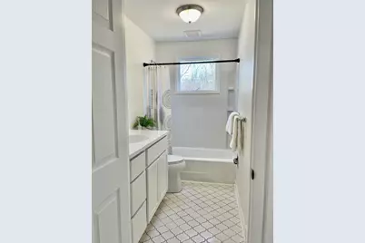 3104 Stratford Street, Norton Shores, MI 49444 - Photo 12