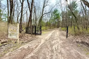 53815 Glenwood Rd, Dowagiac, MI 49047 - Photo 4