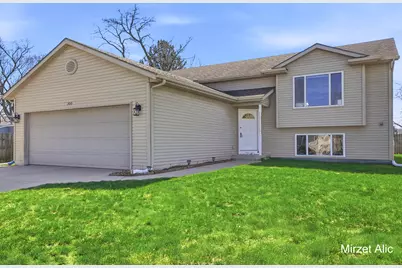 300 Regent Street SE, Grand Rapids, MI 49548 - Photo 1