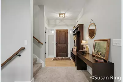 7290 Crossridge Drive SE, Grand Rapids, MI 49512 - Photo 8
