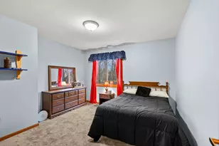 12091 Pembrooke Cir, South Lyon, MI 48178 - Photo 40