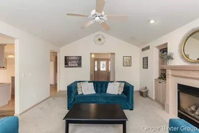 3841 Summit View Drive NE, Grand Rapids, MI 49525 - Photo 8