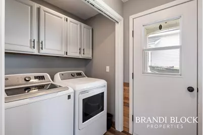 412 Hastings Street, Allegan, MI 49010 - Photo 16