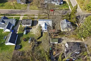 117 Robinson St, Allegan, MI 49010 - Photo 6