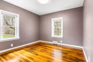 320 River St, Hillsdale, MI 49242 - Photo 12