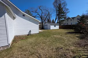 315 4th Ave, Manistee, MI 49660 - Photo 20