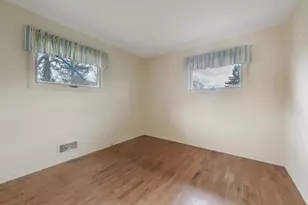 7701 Wendy Ln, Portage, MI 49024 - Photo 14