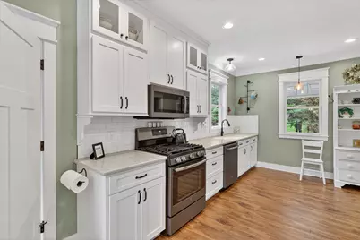 2214 Shelter Pointe Drive, Kalamazoo, MI 49008 - Photo 14