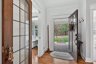 2214 Shelter Pointe Dr, Kalamazoo, MI 49008 - Photo 4