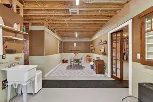 2214 Shelter Pointe Dr, Kalamazoo, MI 49008 - Photo 36