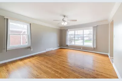 3305 Bridge Street, Trenton, MI 48183 - Photo 6