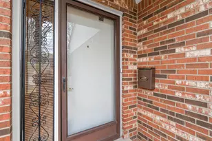 42282 E Edward Dr, Clinton Twp, MI 48038 - Photo 2