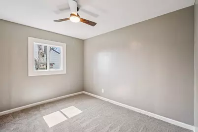 682 Budlong Street, Adrian, MI 49221 - Photo 12