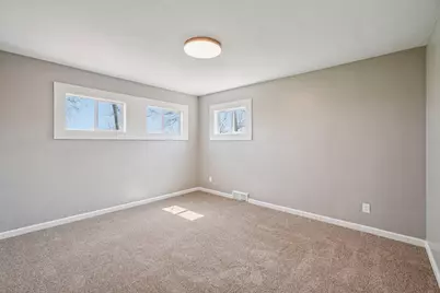 682 Budlong Street, Adrian, MI 49221 - Photo 16