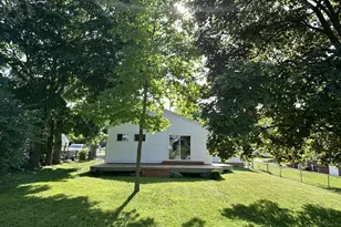 682 Budlong St, Adrian, MI 49221 - Photo 30