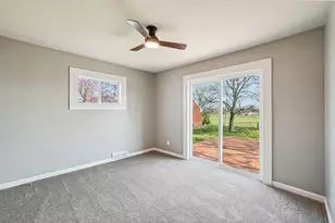 682 Budlong St, Adrian, MI 49221 - Photo 20