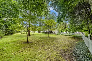 409 E Broadway Ave, Scottville, MI 49454 - Photo 28