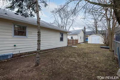 2208 Dawson Avenue NE, Grand Rapids, MI 49505 - Photo 46